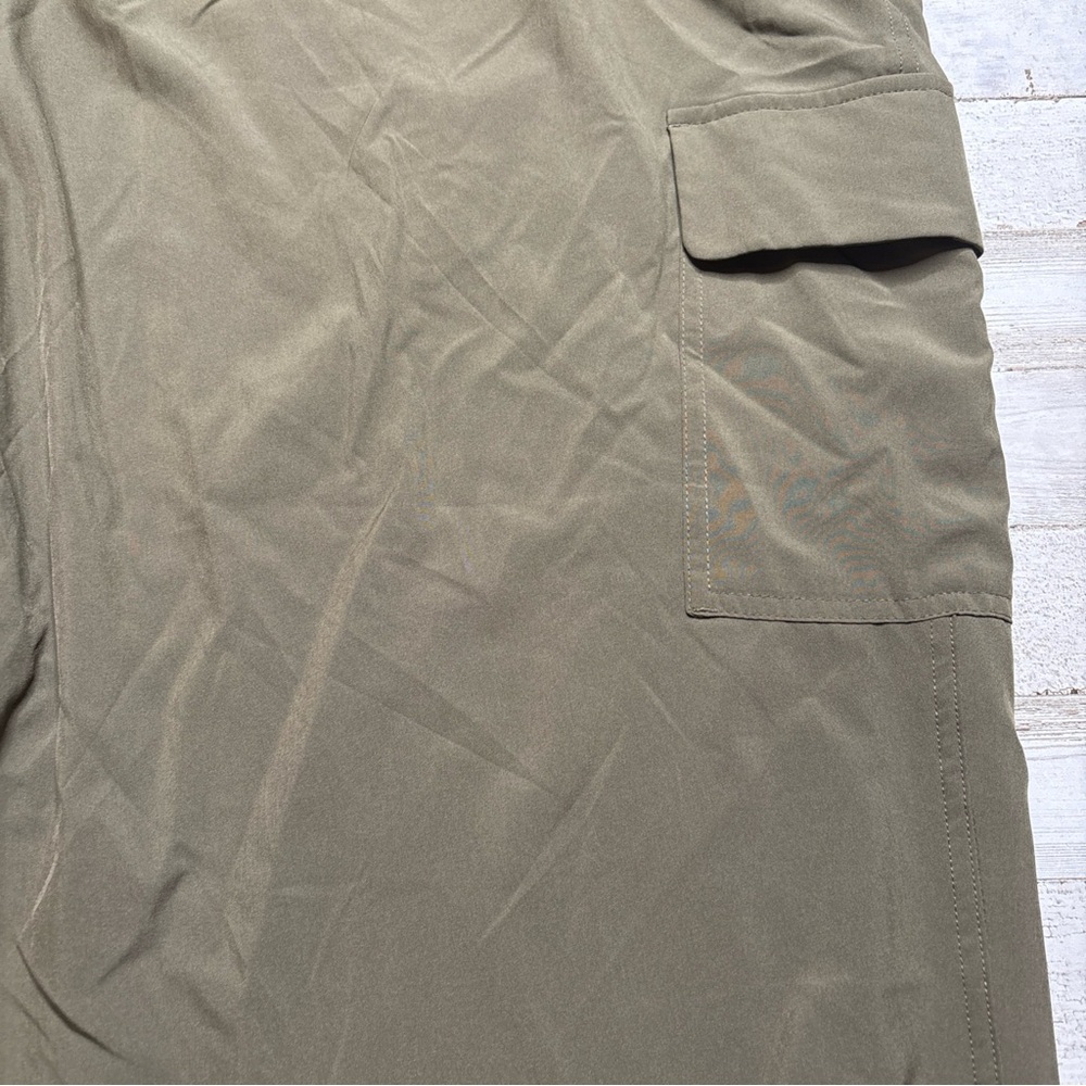 Old Navy StretchTech Green Cargo High Waist Joggers Size 4X - Picture 6 of 13